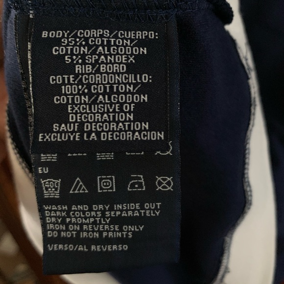 Tommy Hilfiger navy blue & white cotton t-shirt top logo on its front Girls M - Picture 10 of 10